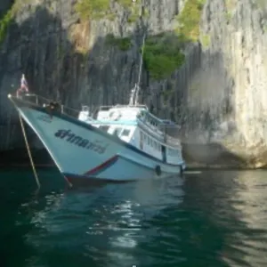 Maya Bay Sleepaboard Phi Phi Adaları