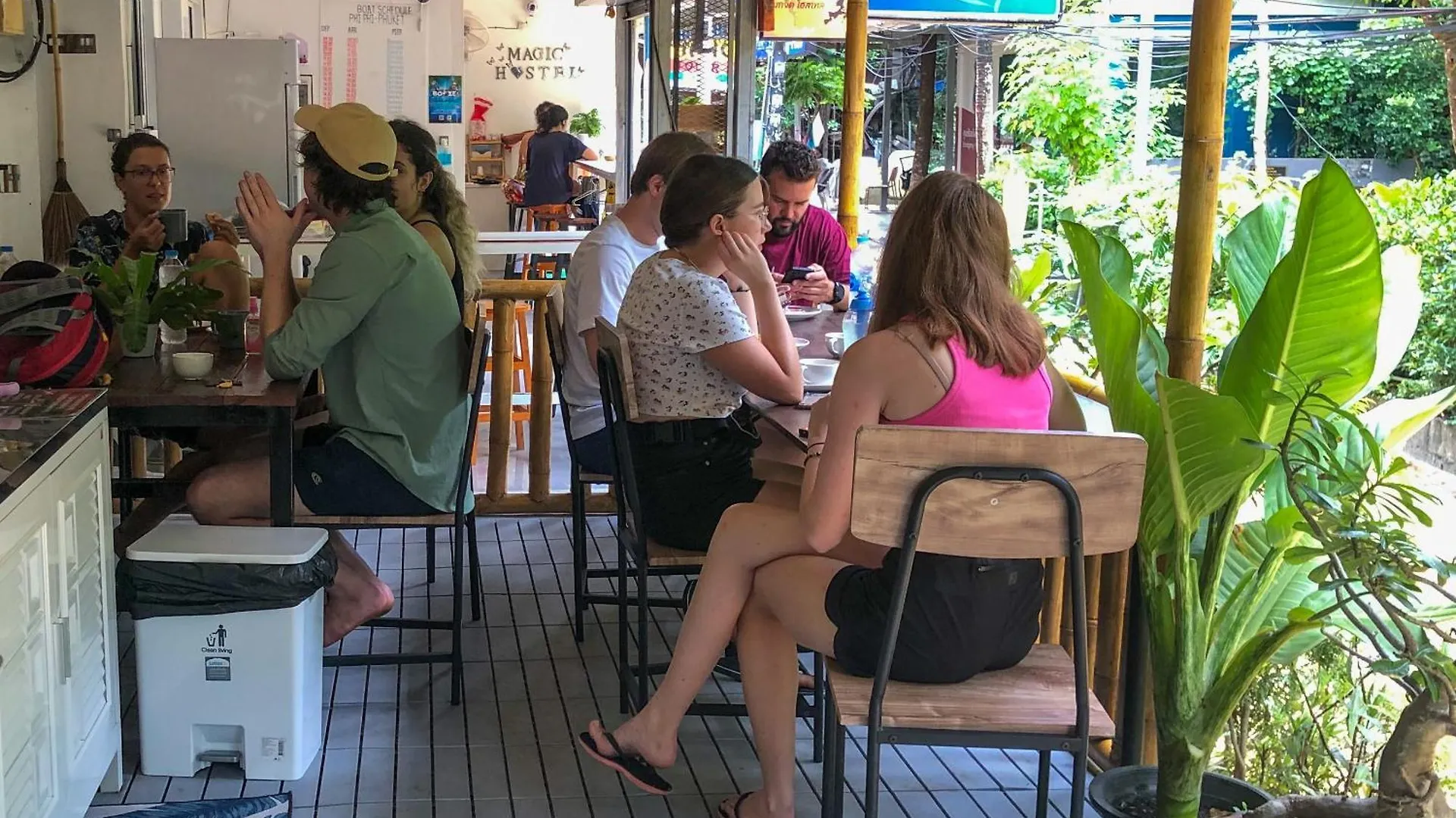 Sweed Dee Hostel Phi Phi Don Thailand